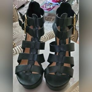 Women's black wedge heels
